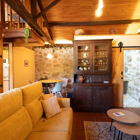 Quintinha Do Varoso - Little Red House Feriehus São Pedro do Sul