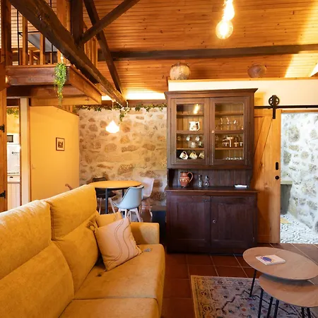 Quintinha Do Varoso - Little Red House Holiday home Sao Pedro do Sul