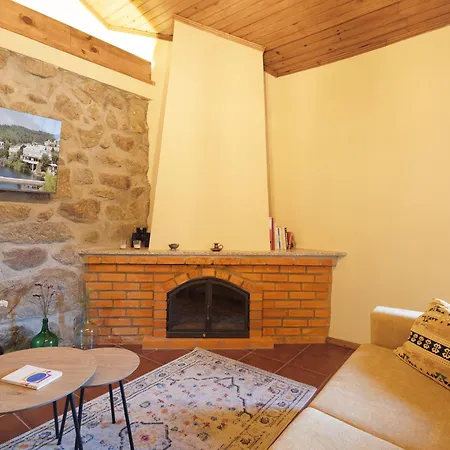 Quintinha Do Varoso - Little Red House Holiday home *