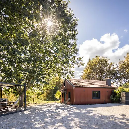 Quintinha Do Varoso - Little Red House
