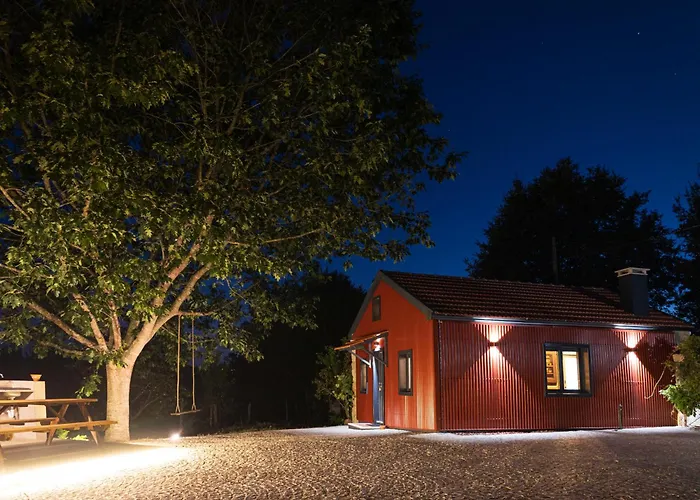 Quintinha Do Varoso - Little Red House Сasa de vacaciones São Pedro do Sul